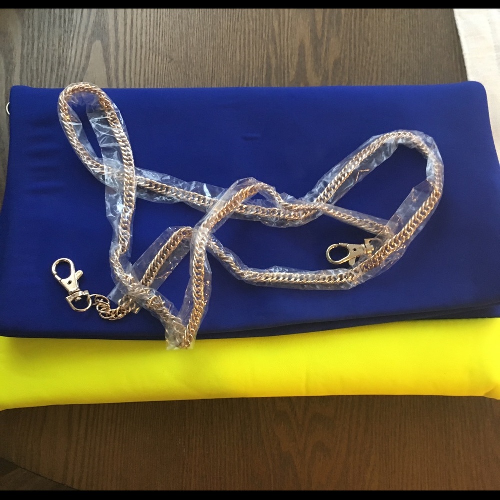 Colorblock clutch